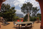 La terrasse vue mer et sur le cap Canaille